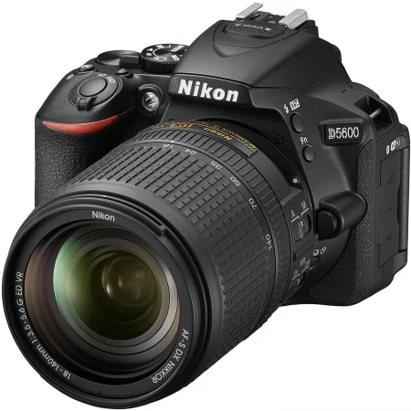 Зеркальный фотоаппарат Nikon D5600, Black