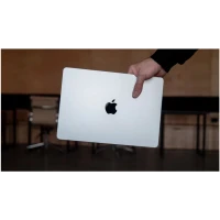 Bloomberg: следующий MacBook Pro получит сенсорный экран